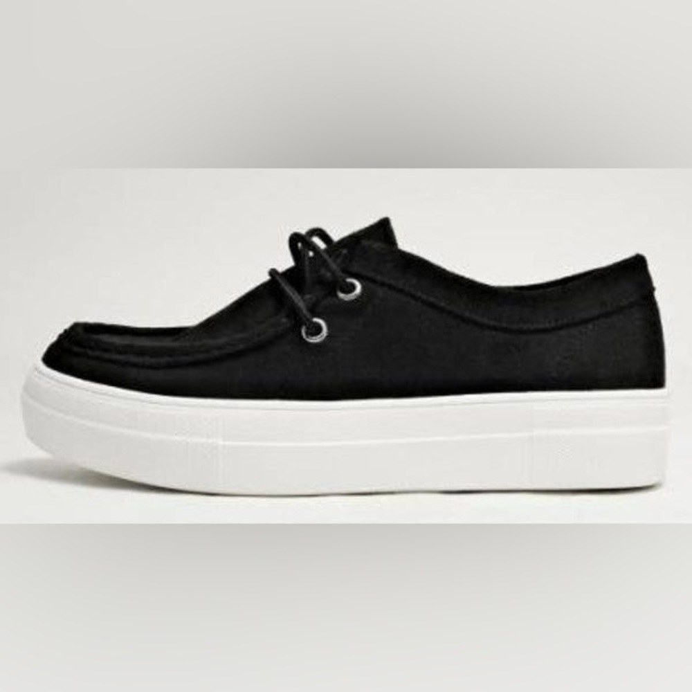 NIB black SODA loafer sneaker women’s shoes